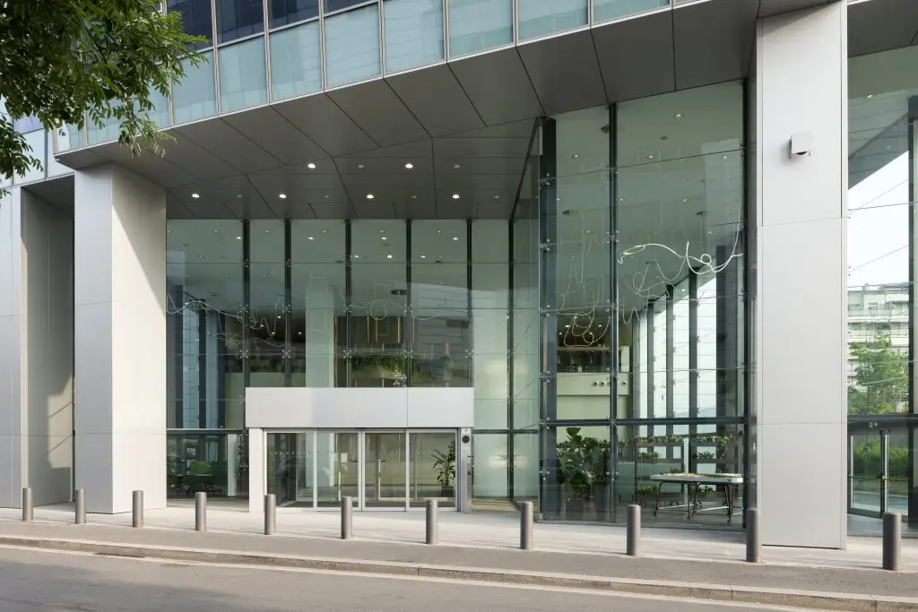 Coworking Milano entrance