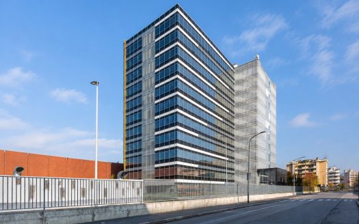 Light Building, edificio uffici in affitto a Milano - Affori