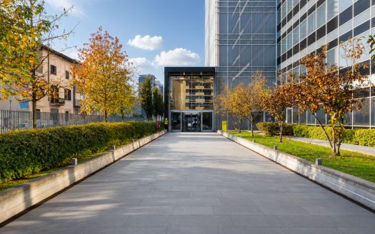 Light Building, ingresso, Milano