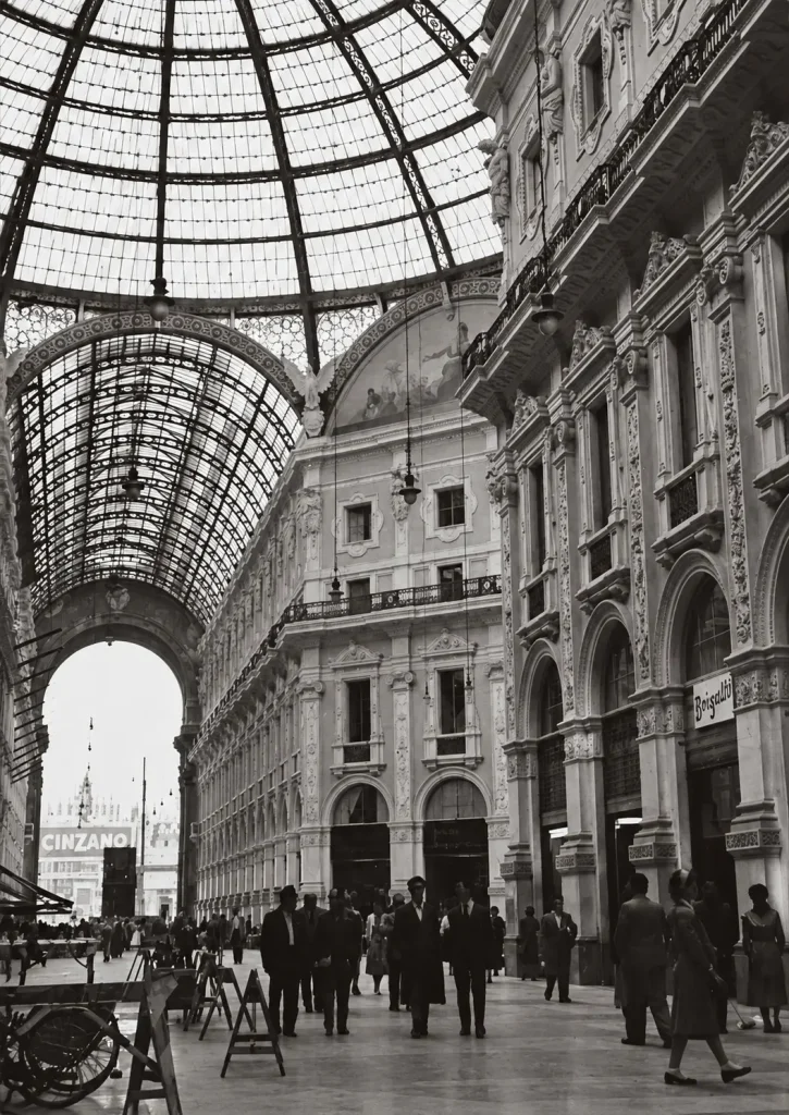 Galleria Vittorio Emanuele II a Milano nel 195