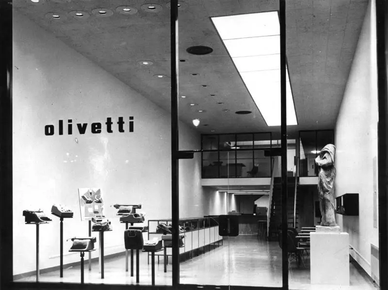 Showroom Olivetti di New York progettato da BBPR nel 1954