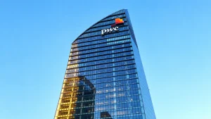 Torre PwC, il Curvo di CityLife a Milano, progettato da Daniel Libeskind