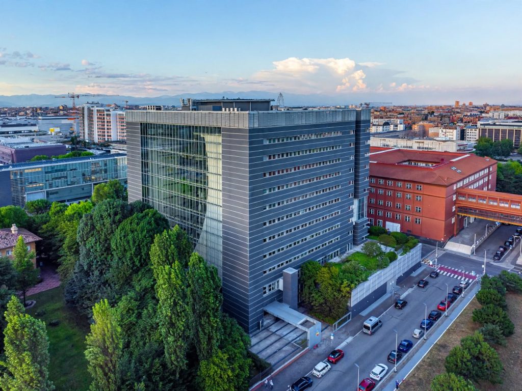 Uffici in via Piero e Alberto Pirelli 6 a Milano, Bicocca
